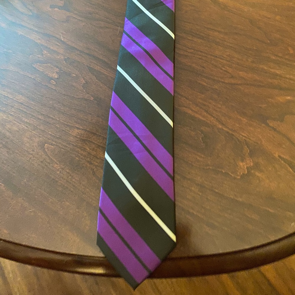 New! Dayyyyum!!!! Nick Graham Purple and Black Tie